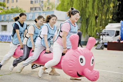 居民在趣味, 海州区将持, 包括篮球接