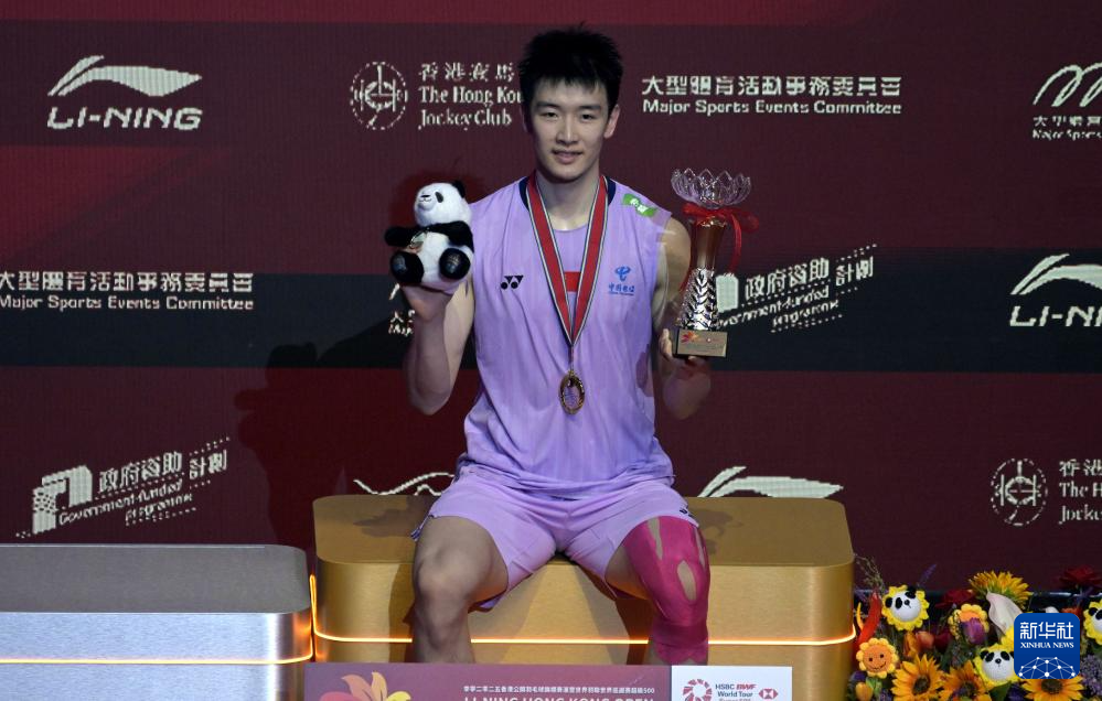 中国选手李, 卢炳辉摄